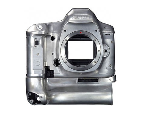 La cámara Canon EOS 5D Mark III está fabricada con aleación de magnesio 